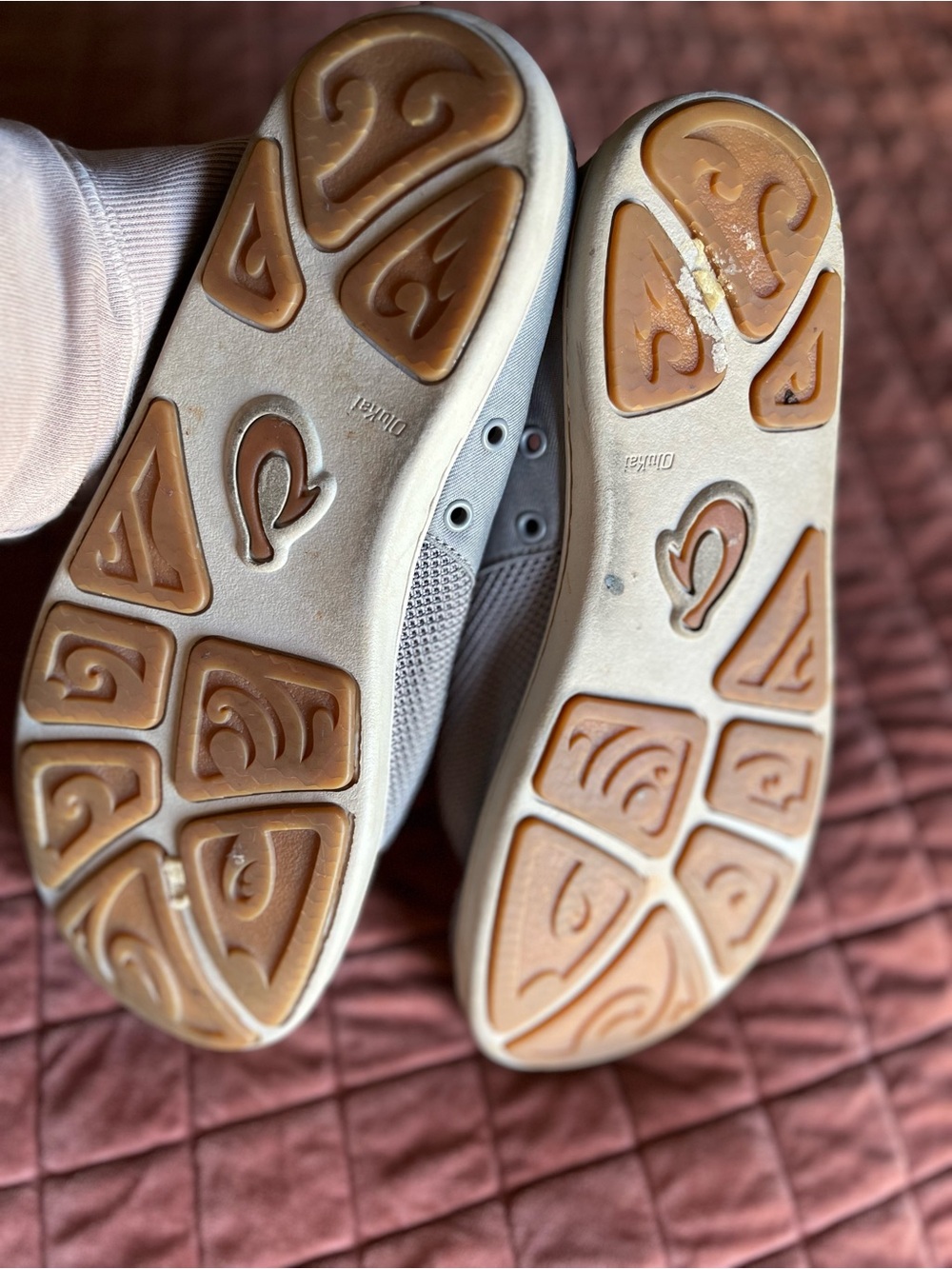 OluKai Men's Nohea Moku Sharkskin Gray sneakers - Picture 4 of 5